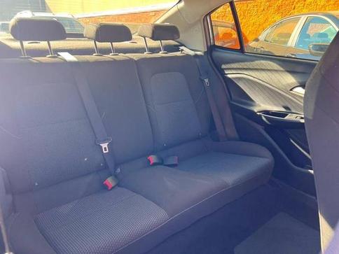 CHEVROLET ONIX PLUS 10MT LT2