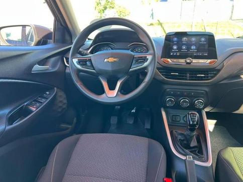 CHEVROLET ONIX PLUS 10MT LT2