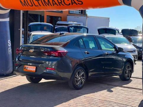 CHEVROLET ONIX PLUS 10MT LT2