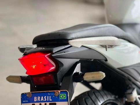 HONDA CB 300R