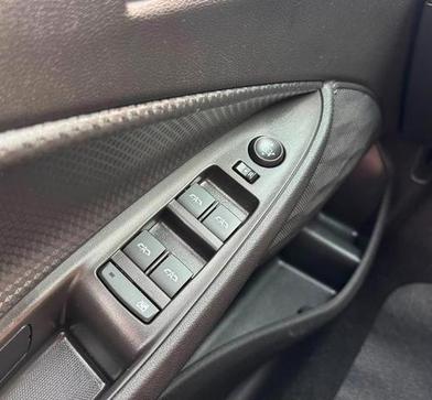 CHEVROLET ONIX PLUS 10TMT LTZ