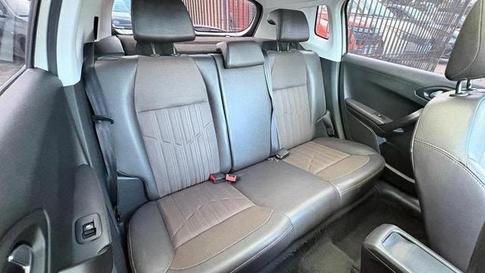 PEUGEOT 2008 GRIFFE AT