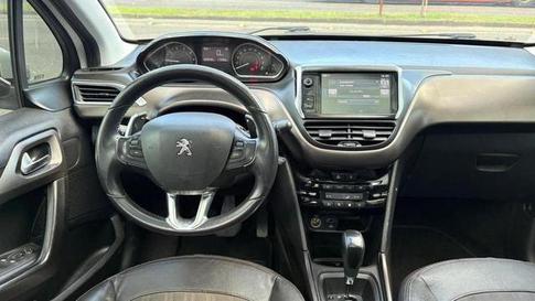 PEUGEOT 2008 GRIFFE AT