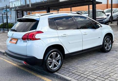 PEUGEOT 2008 GRIFFE AT