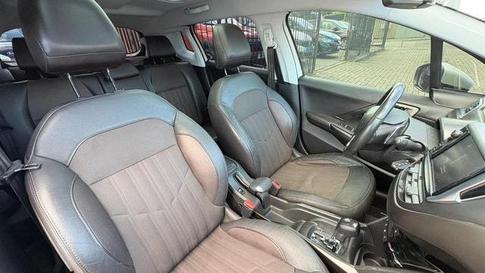 PEUGEOT 2008 GRIFFE AT