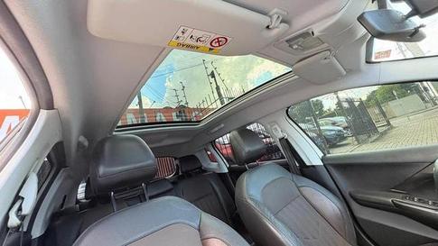 PEUGEOT 2008 GRIFFE AT