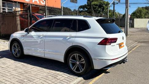 VOLKSWAGEN TIGUAN ALLSPACE RL