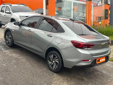 CHEVROLET ONIX PLUS 10MT LT2