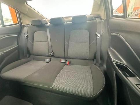 CHEVROLET ONIX PLUS 10MT LT2