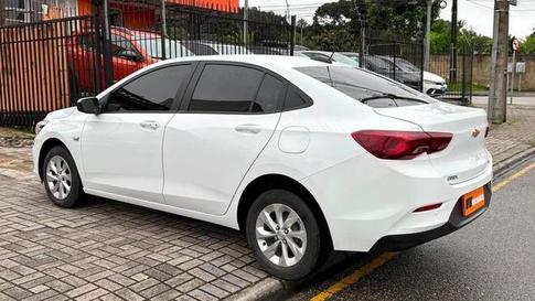 CHEVROLET ONIX PLUS 10MT LT2