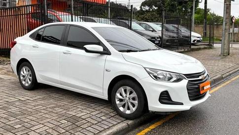 CHEVROLET ONIX PLUS 10MT LT2