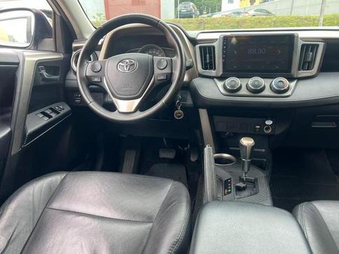 TOYOTA RAV4 20L 4X2