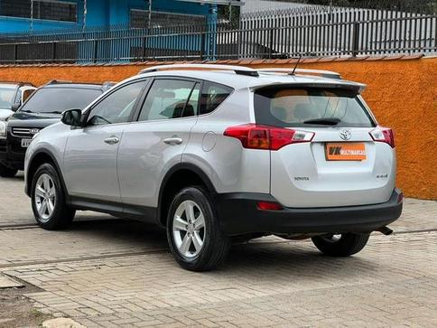 TOYOTA RAV4 20L 4X2