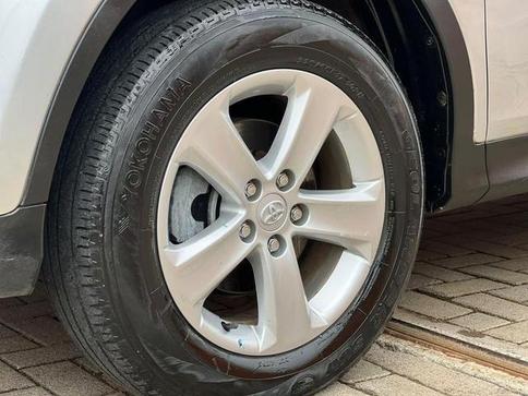 TOYOTA RAV4 20L 4X2