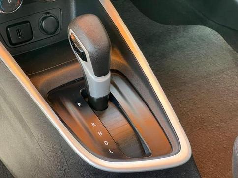 CHEVROLET ONIX PLUS 10TAT LTZ