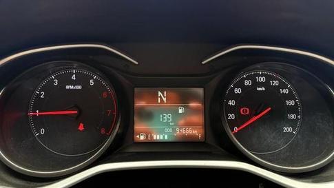 CHEVROLET ONIX PLUS 10TAT LT1