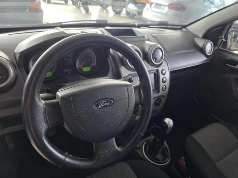 FORD FIESTA SEDAN 1.6 FLEX