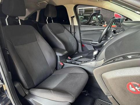 FORD FOCUS SE AT 2.0SC