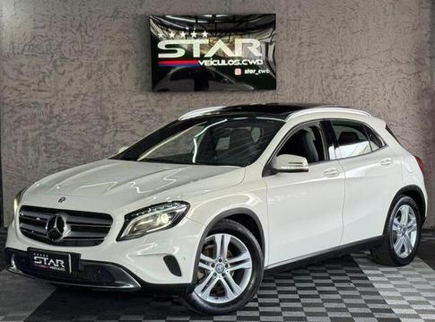 MERCEDES-BENZ GLA 200