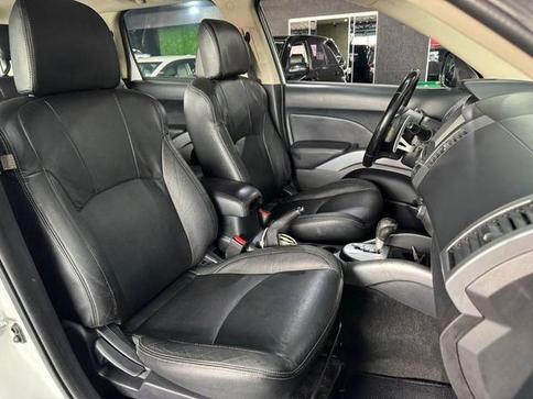 MITSUBISHI OUTLANDER 2.0