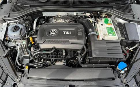 VOLKSWAGEN JETTA GLI AG