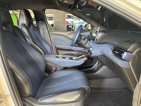 BYD DOLPHIN MINI (EL�TRICO)