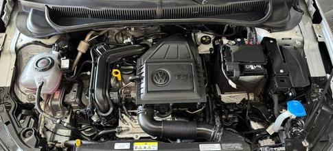 VOLKSWAGEN POLO CL AD