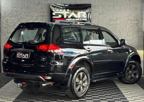 MITSUBISHI PAJERO 4X4 HPE D