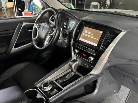 MITSUBISHI PAJERO SPORT HPE