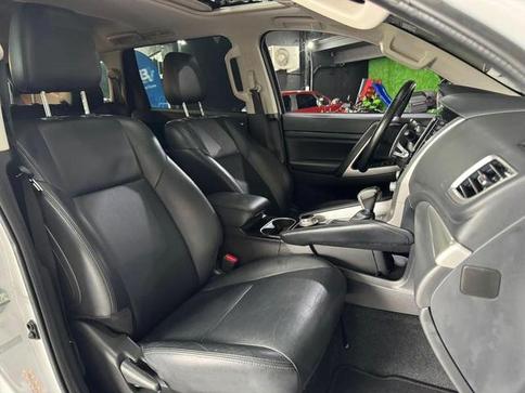 MITSUBISHI PAJERO SPORT HPE