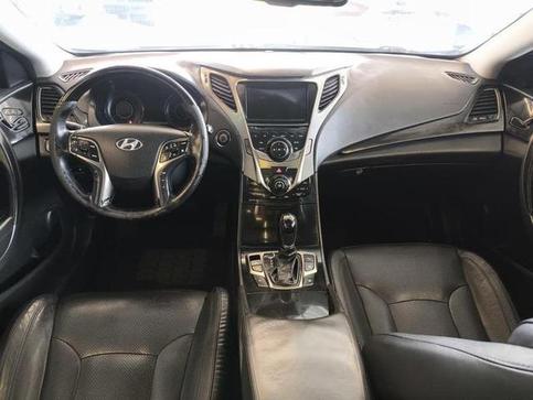 HYUNDAI AZERA 3.0 V6