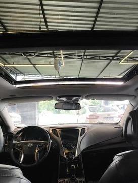 HYUNDAI AZERA 3.0 V6