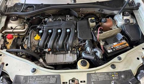 RENAULT DUSTER 20 D 4X2