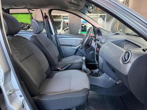 RENAULT DUSTER 20 D 4X2