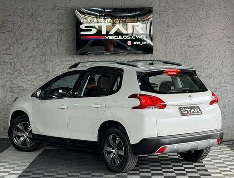 PEUGEOT 2008 GRIFFE 1.6 MANUAL