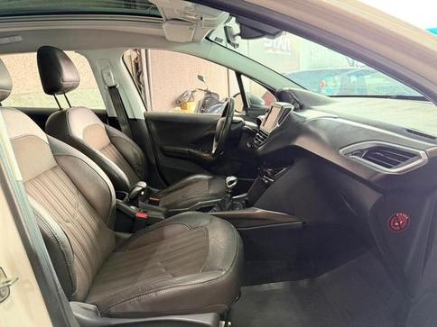 PEUGEOT 2008 GRIFFE 1.6 MANUAL