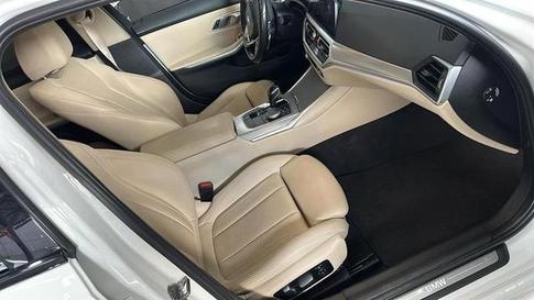 BMW 330I SPORT 2.0 TB 16V 4P