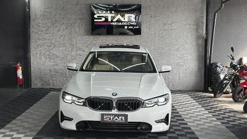 BMW 330I SPORT 2.0 TB 16V 4P