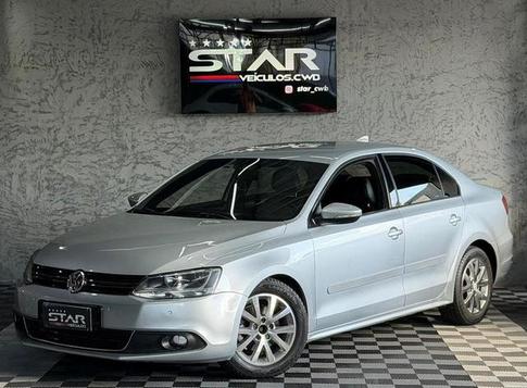 VOLKSWAGEN JETTA 2.0 4P 8V (FLEX) (MEC)