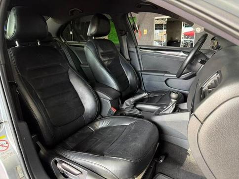 VOLKSWAGEN JETTA 2.0 4P 8V (FLEX) (MEC)