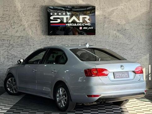 VOLKSWAGEN JETTA 2.0 4P 8V (FLEX) (MEC)
