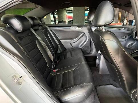 VOLKSWAGEN JETTA 2.0 4P 8V (FLEX) (MEC)