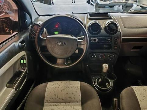 FORD FIESTA 1.0 8V FLEX 5P