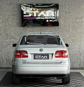 VOLKSWAGEN POLO SEDAN 1.6 8V COMFORTLINE 4P