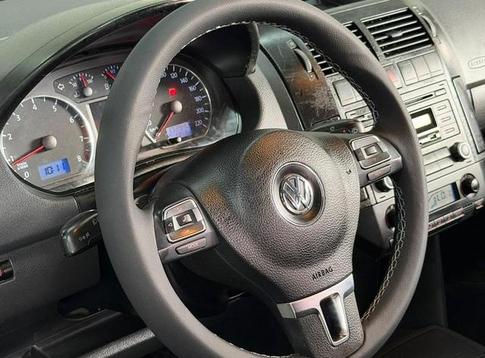 VOLKSWAGEN POLO SEDAN 1.6 8V COMFORTLINE 4P