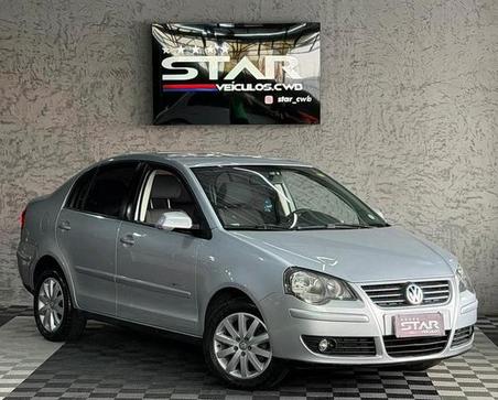 VOLKSWAGEN POLO SEDAN 1.6 8V COMFORTLINE 4P