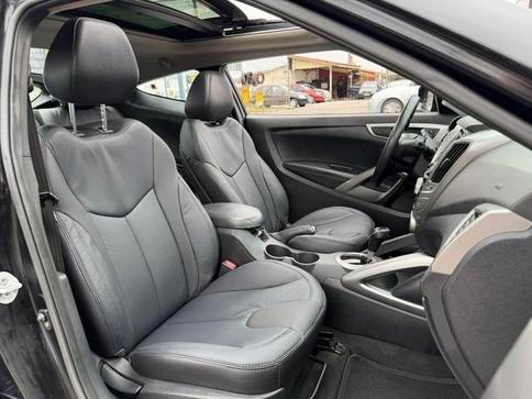 HYUNDAI VELOSTER
