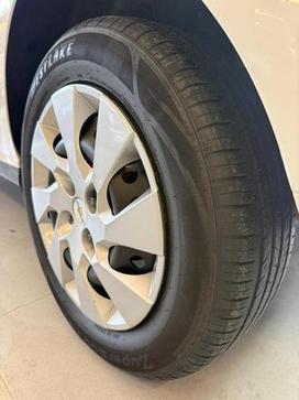 CHEVROLET ONIX 1.4 MT LT