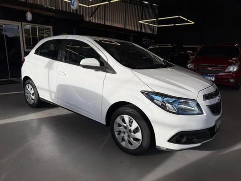 CHEVROLET ONIX 1.4 MT LT