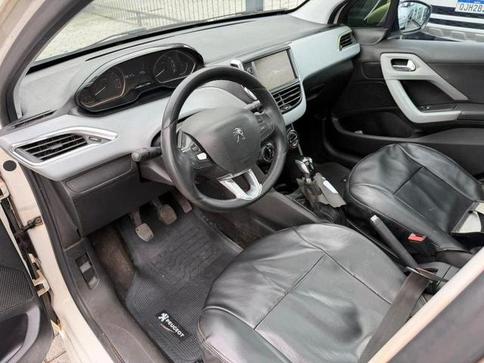PEUGEOT 208 ALLURE